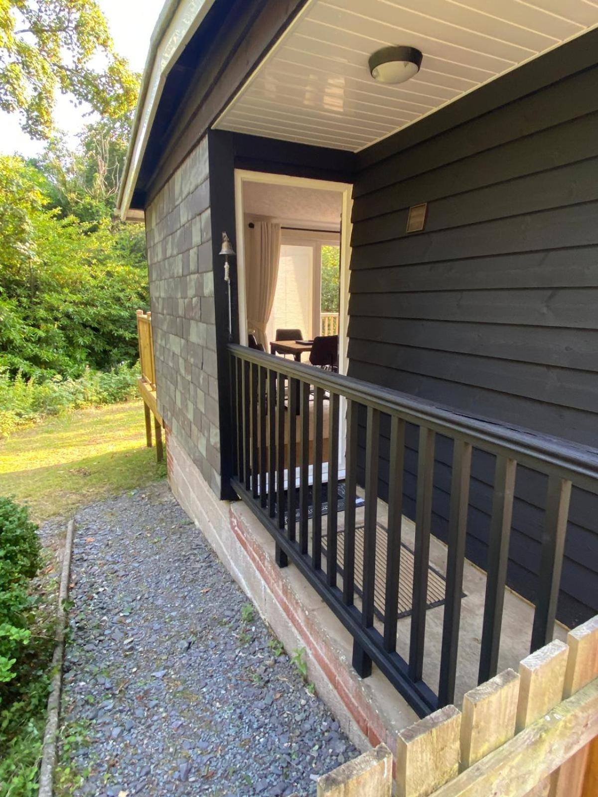 Chalet 64, Lakeside, Glan Gwna Holiday Park เคอร์นาวอน ภายนอก รูปภาพ